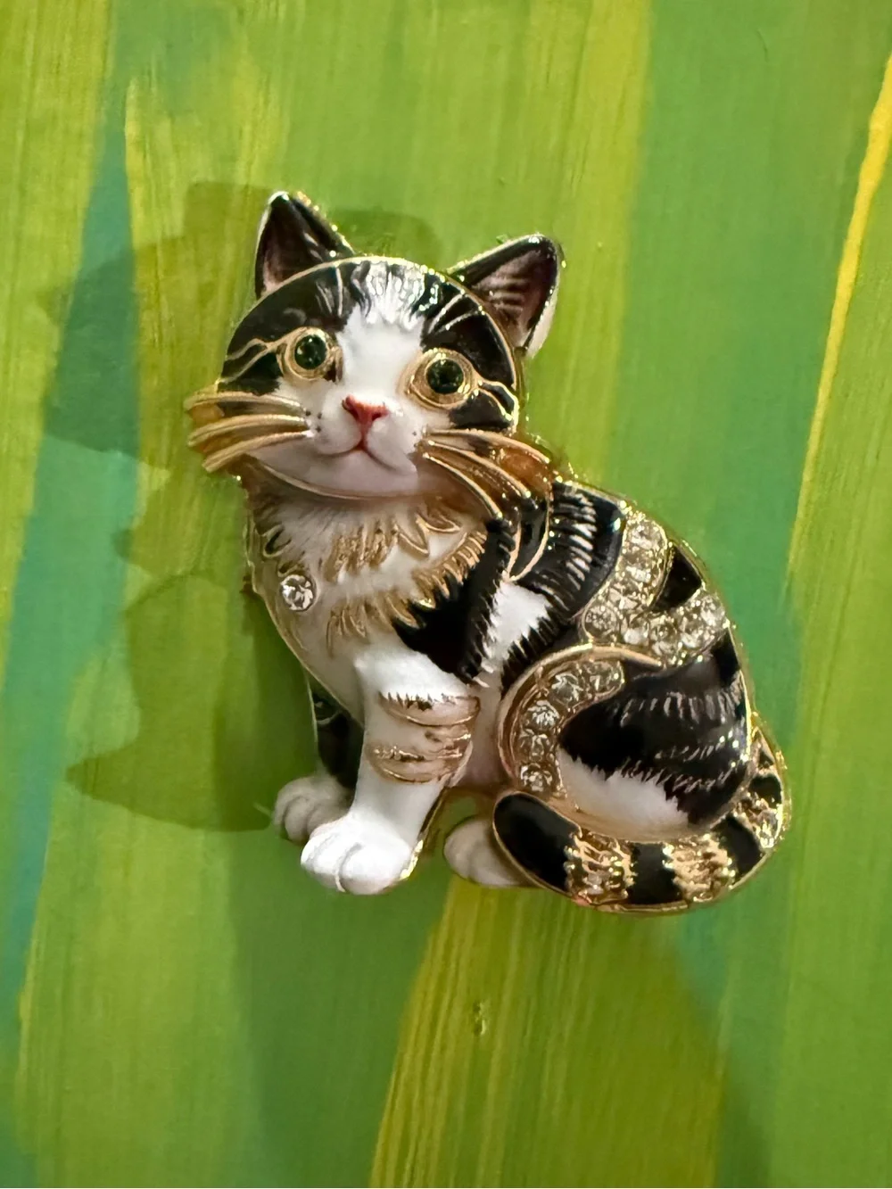 Gold & Black Cat Enamel Pin Brooch - Elegant Cat Accessory